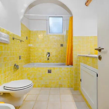 Private Orione Vila *